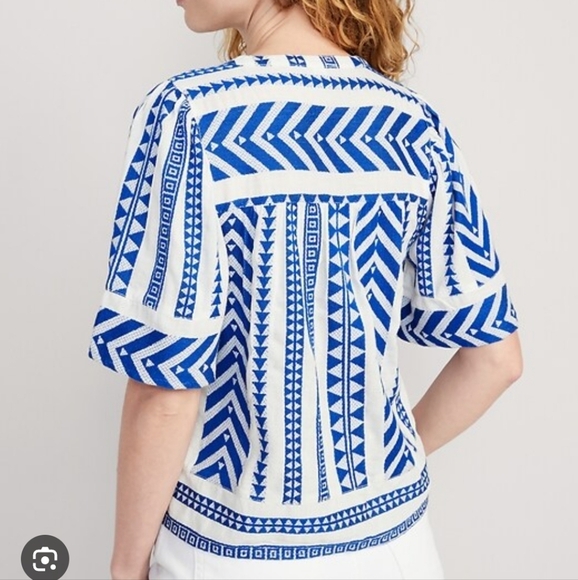 Old Navy Blue Boxy Short Sleeve Blouse - Picture 3 of 4